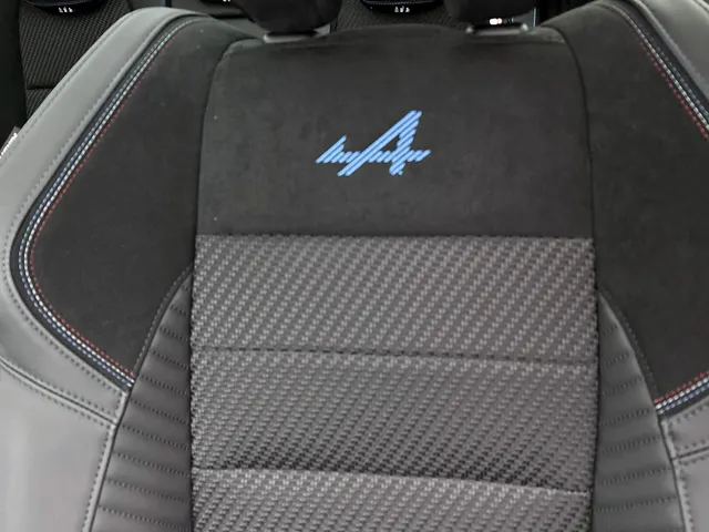 Renault Austral E-Tech full hybrid 200PK esprit Alpine FULL OPTION | PANORAMA | 360 CAMERA | HARMAN KARDON | LED MATRIX | WINTERPACK | HEAD-UP