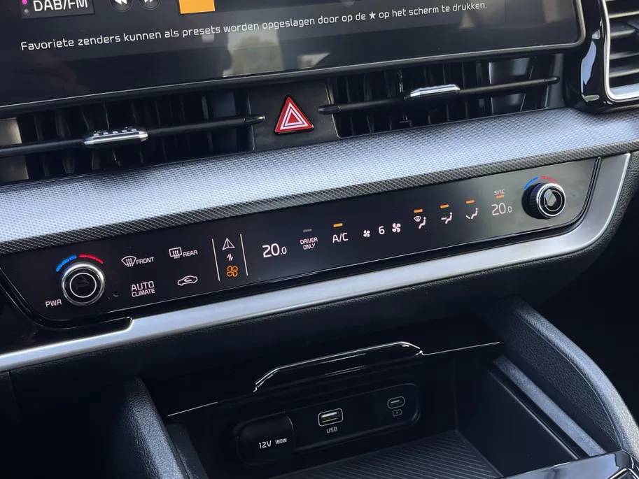 Kia Sportage 1.6 T-GDi Hybrid DynamicLine | Camera | Navi | Apple Carplay | Android Auto | Lichtmetalen Velgen |