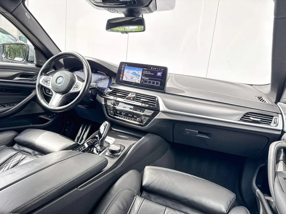 BMW 5 Serie Sedan 530e M-Sport Pro