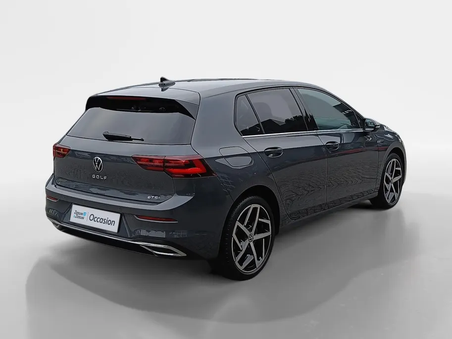 Volkswagen Golf 1.5 eTSI R-Line Business | Airco (automatisch) | Apple Carplay/Android Auto