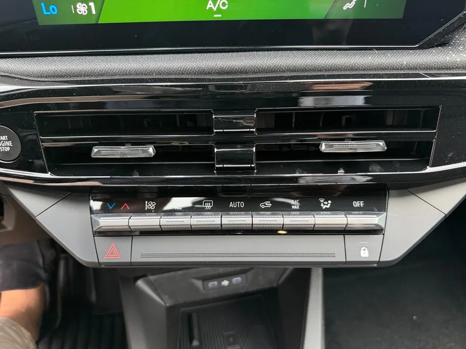 Renault Clio 1.8 Hybrid 160 techno | Nu met 5 jaar Fabrieksgarantie | NU met 1.800 euro voorraad voordeel en snel leverbaar bij Zeeuw & Zeeuw Naaldwijk