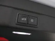Audi A6 Avant 2.0 e-hybrid Quattro 299pk S edition Competition · 360 Camera · Inklap. Trekhaak · Bang & Olufsen Sound · Head-Up display · Dodehoeksensor · Garantie t/m 09-09-2030 of 100.000km