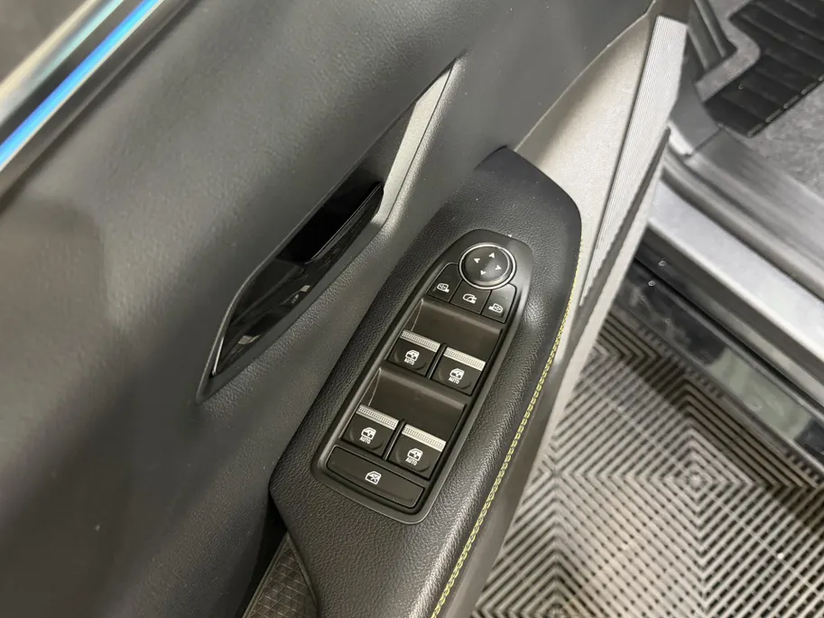Renault Megane E-Tech 220PK EV60 Optimum Charge Techno Automaat | Camera | Digital Cockpit | Apple CarPlay/Android Auto | Parkeersensoren | 20' Lichtmetalen Velgen | Adaptive Cruise Control | Full LED | Stoelverwarming |