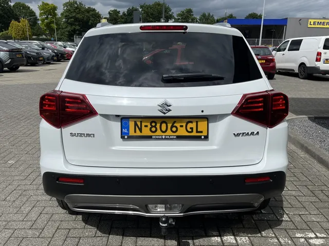 Suzuki Vitara 1.4 Boosterjet Stijl | Trekhaak | All Seasons