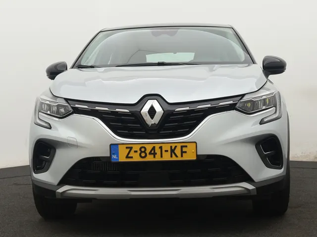 Renault Captur 1.3 TCe 140PK Zen | DEALER ONDERHOUDEN | CLIMAT CONTROL | CARPLAY | PARK. SENSOREN | LM VELGEN