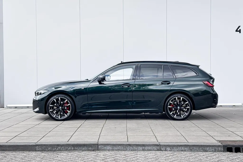 BMW 3 Serie Touring 330e
