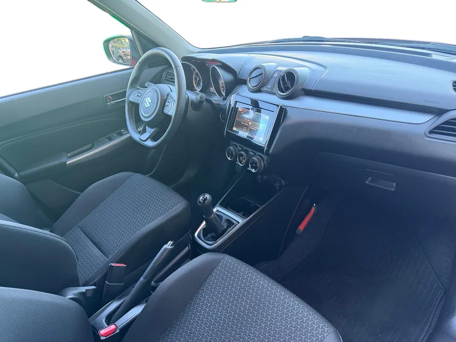 Suzuki Swift 1.2 Style Smart Hybrid | Climate Control | Camera | Navigatie | Stoelverwarming |