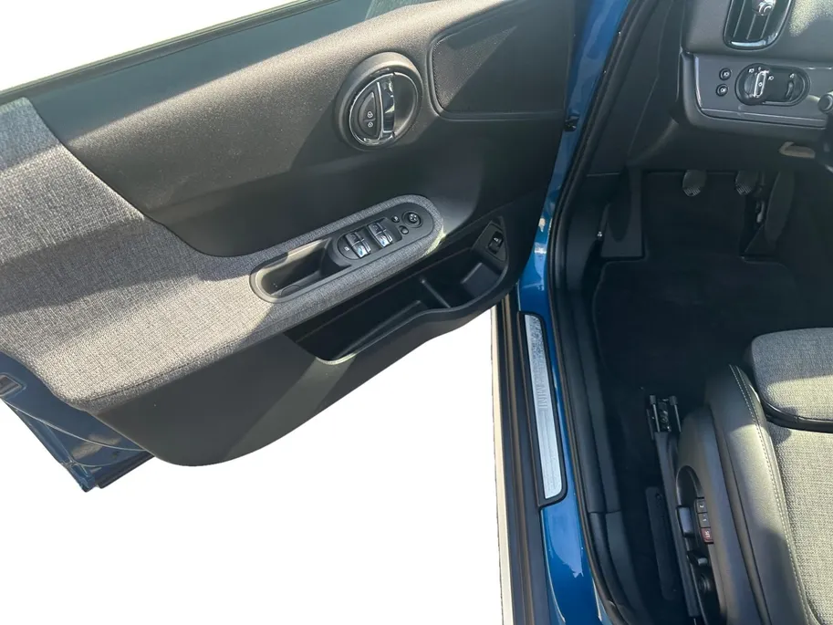 MINI Countryman 1.5 Cooper Chili | Harman & Kardon | Elektrische Stoelverstelling | Automatische Achterklep | Camera | Navi | Parkeersensoren | Cruise & Climate Control | 12 Maanden BOVAG Garantie