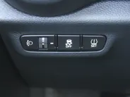 Kia Picanto 1.0 DPI GT-Line | Stuur-/stoelverwarming | Schuifdak | Camera | Dodehoek detectie | Telefoonlader | Clima | Navi | 16' LM | LED | Cruise |