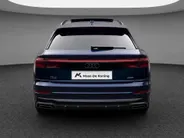 Audi Q8 60 TFSIe 490pk Tiptronic Quattro Pro Line S Comp · 360 Camera · Luchtvering · Laser LED · Wegklapbare Trekhaak · Elek. Voorstoelen · Nachtzicht · 23'' Inch · Garantie t/m 11-03-2031 of 100.000km
