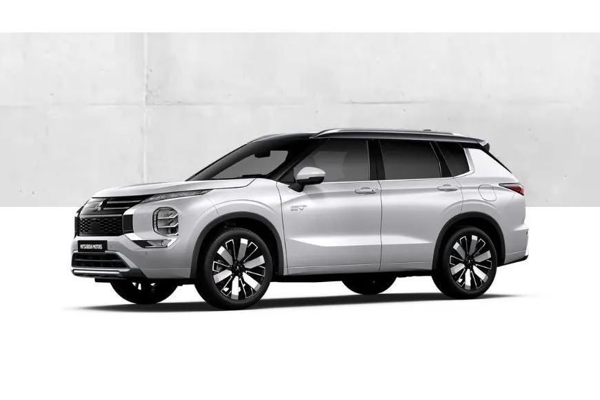 Mitsubishi Outlander 2.4 PHEV Instyle+ €5.000 euro korting eigen voorraad| 8 jaar garantie| Snel leverbaar | Totaalprijs op is op.m25