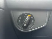 Volkswagen Taigo 1.0 TSI R-Line Edition | AUTOMAAT | CAMERA | APPLE CAR PLAY ANDROID AUTO | Cruise | DAB |