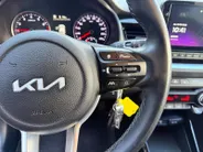 Kia Stonic 1.0 T-GDi MHEV DynamicLine | Volledig dealer onderhouden | Trekhaak | Navigatie | Apple CarPlay & Android Auto |