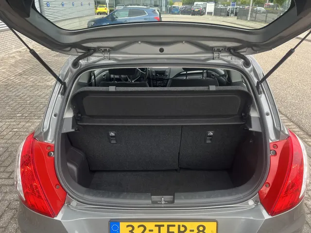 Suzuki Swift 1.2 Exclusive EASSS Meest Luxe uitvoering| Dealer onderhouden|1 jaar garantie!!!| Rijklaarprijs