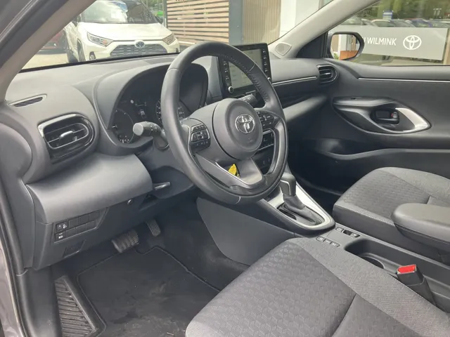 Toyota Yaris 1.5 Hybride Active | Camera | Apple Car-play | Stoelverw
