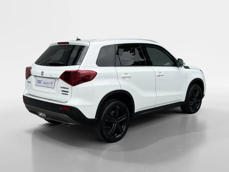 Suzuki Vitara 1.4 Boosterjet Style Smart Hybrid AllGrip | Navigatie | Adapt. cruise / climate control | Camera | Schruif/kanteldak |