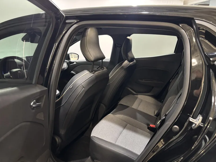 Renault Clio 1.0 TCe 90 GPF techno *Navi+Camera*Climate*Cruise*Parkeersensoren*Groot Scherm*L.M. Velgen