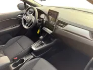 Renault Captur 1.3 mild hybrid 160 *Automaat*Navi via Carplay*Camera*Parkeersensoren*Stoelverwarming*Cruise Control*Zeer nette auto!