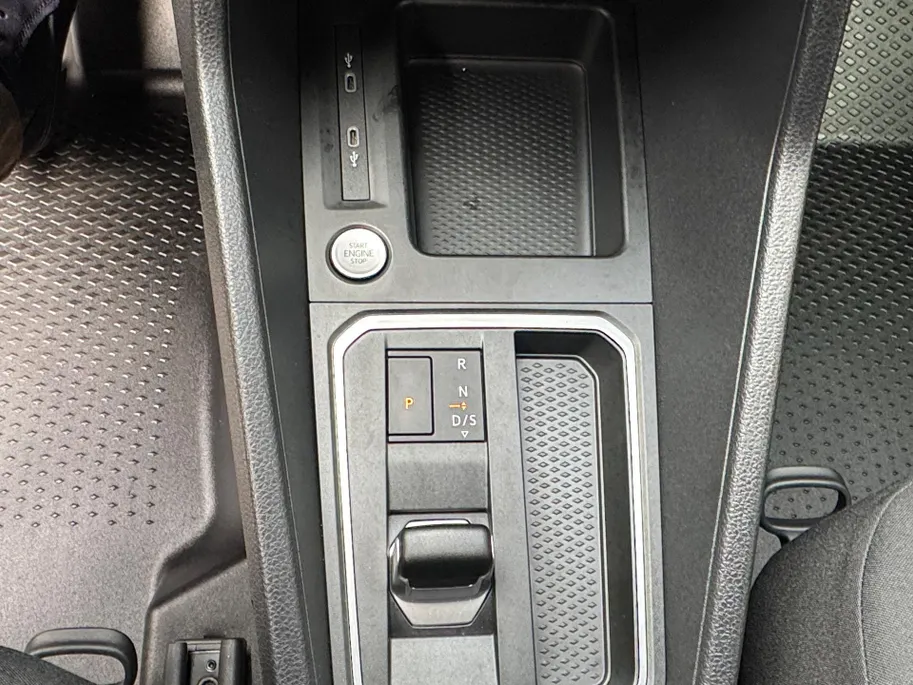 Ford Transit Connect 1.5 EcoBoost PHEV L2 Trend 150PK | Trekhaak | Navigatie | Climate Control | Cruise Control
