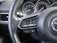 Mazda CX-5 2.0 SkyActiv-G 165 Comfort | Trekhaak | Stoel-/stuurverwarming | Dodehoek detectie | Carplay | Clima | 19' LM | Parkeersensor v+a | LED |