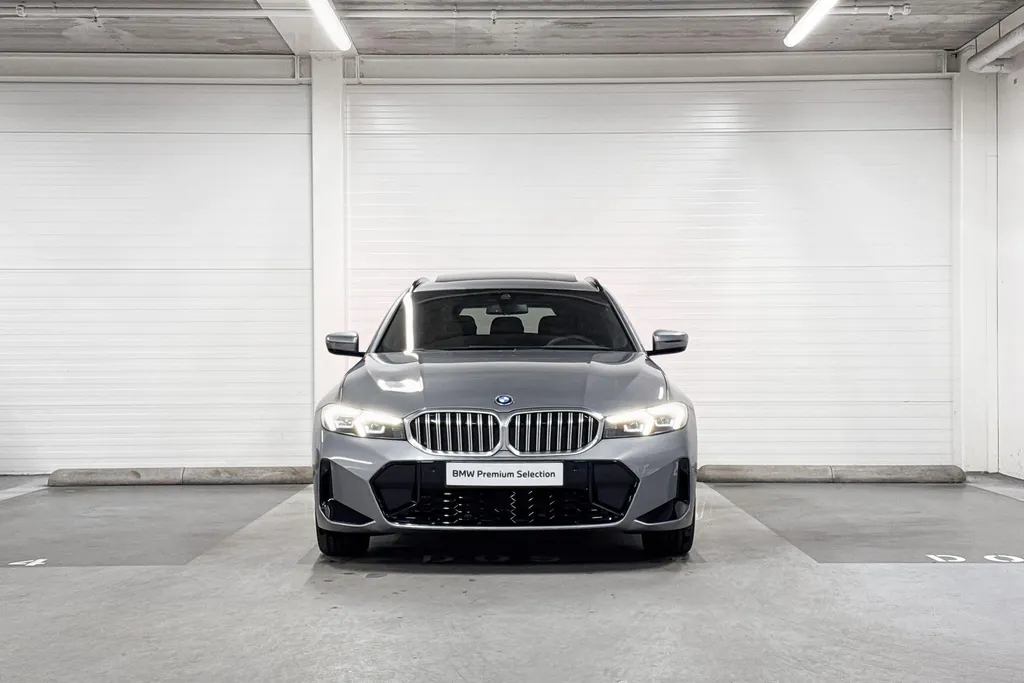 BMW 3 Serie Touring 330e