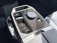 BMW iX xDrive45 101 kWh