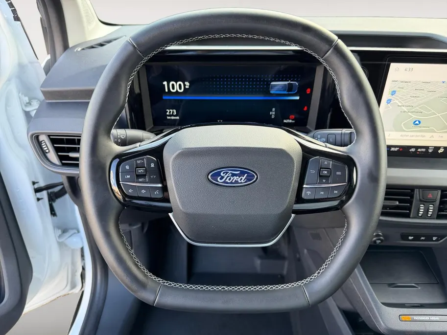 Ford E-Transit Courier Trend 44 kWh | NL auto | Navigatie | Apple carplay & android auto | Adapt. cruise control | BLIS | Parkeersensor achter | Achteruitrijcamera | Trekhaak |