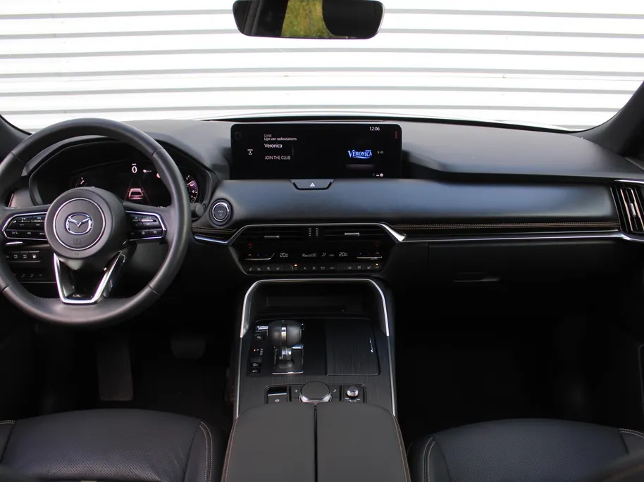 Mazda CX-60 2.5 e-SkyActiv PHEV Homura Plus | Stuur-/stoelverwarming+ventilatie | Schuifdak | Leer | HUD | Elek. stuur-/stoelverstelling | Camera rondom | 20' LM |