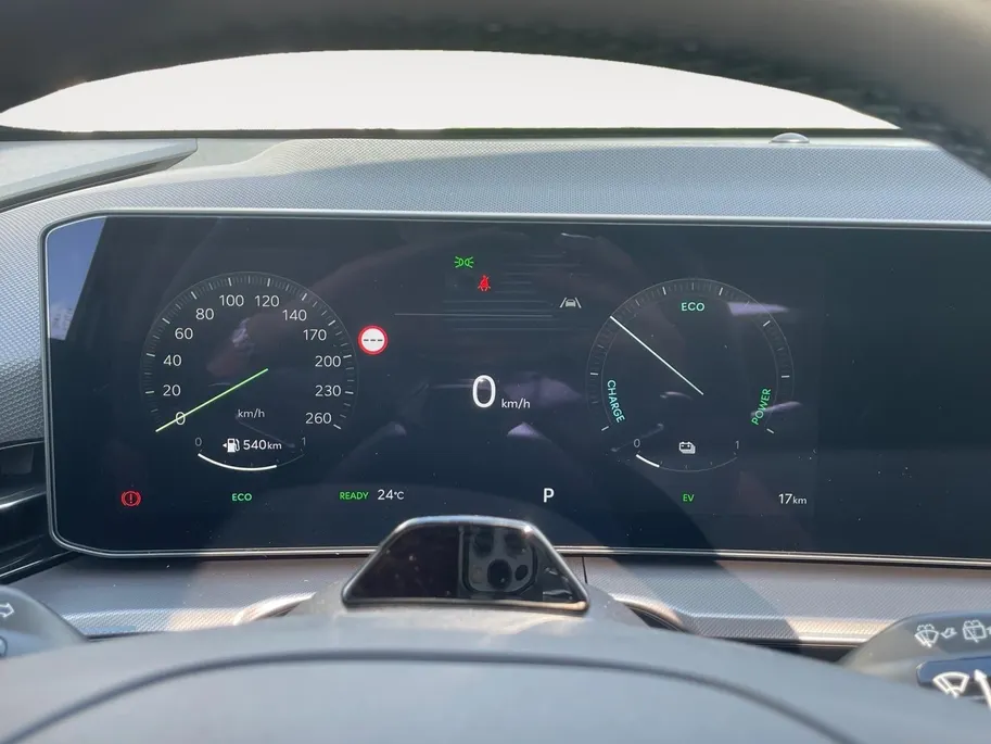Kia Niro 1.6 GDi Hybrid DynamicPlusLine | Navigatie | Climate control | Elektrische bestuurders stoel | Schuif/kantel dak | Elektrische achterklep | DEMO
