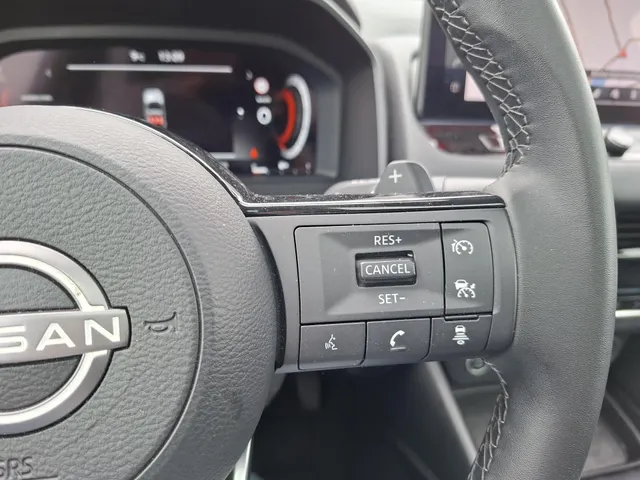 Nissan QASHQAI 1.3 MHEV Xtronic N-Connecta NAVI | PANO DAK | NL-auto | rijklaarprijs !!