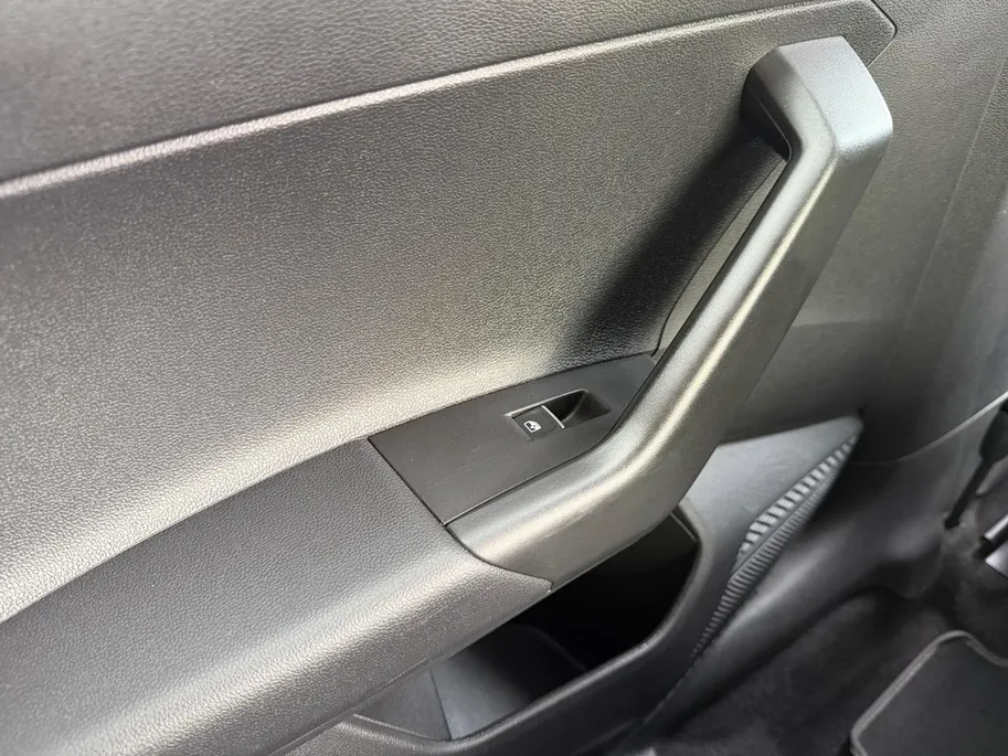 Volkswagen Polo 5-deurs 1.0 TSI R-Line Nederlandse Auto | Pano dak | LED iQ | Virtual Cockpit | CarPlay | 17' Bergamo | etc.