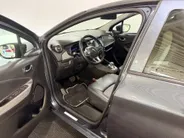 Renault ZOE R135 Intens 52 kWh Automaat | Navi | Camera | Cruise Control | Parkeersensoren | Apple CarPlay/Android Auto | Climate Control | Lichtmetalen Velgen | Digital Cockpit | Licht & Regen Sensor |