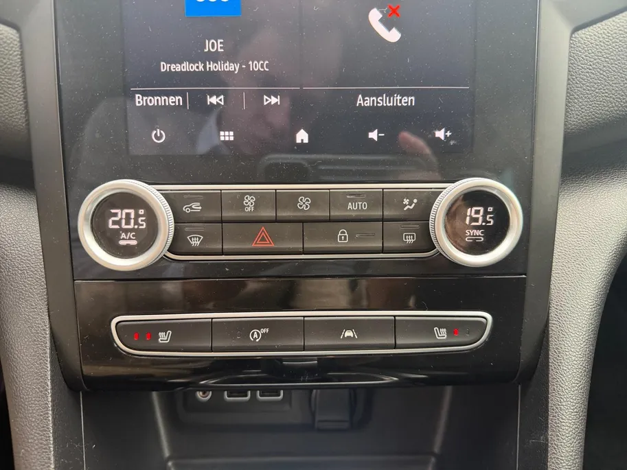 Renault Mégane Estate 1.3 TCe 140 Techno | Automaat | Trekhaak | Camera | Parkeersensoren | Stoel & Stuurverwarming | Apple Carplay & Android Auto | Navigatie | Cruise & Climate Control | 12 Maanden BOVAG Garantie