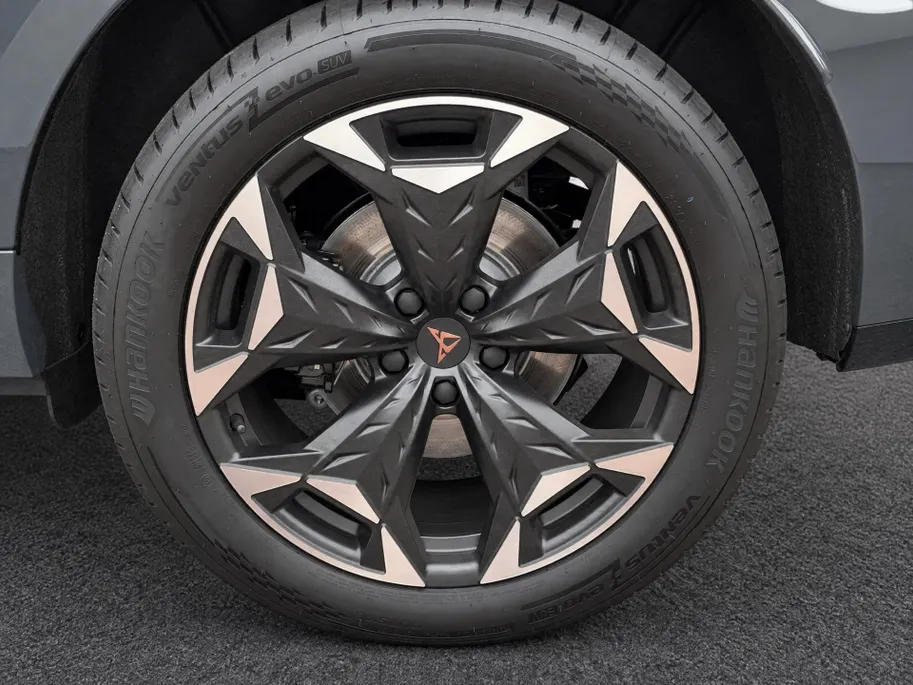 CUPRA Terramar 1.5 TSI e-Hybrid VZ Performance 272PK l Panoramadak l Sennheizer l Moon light interieur