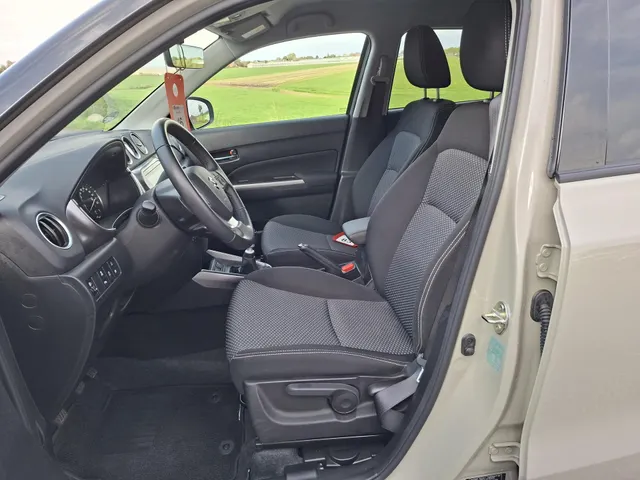 Suzuki Vitara 1.4 Boosterjet Smart Hybrid Select CLIMA | CRUISE | rijklaarprijs!!