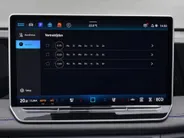 Volkswagen Tiguan 1.5 eHybrid 272pk DSG R-Line Edition · Panoramadak · Inklap. Trekhaak · 360 Camera · Leder Varenna · Elek. Stoelen + Massage · Head-Up Display · Harman Kardon · Garantie t/m 19-05-2030 of 100.000km
