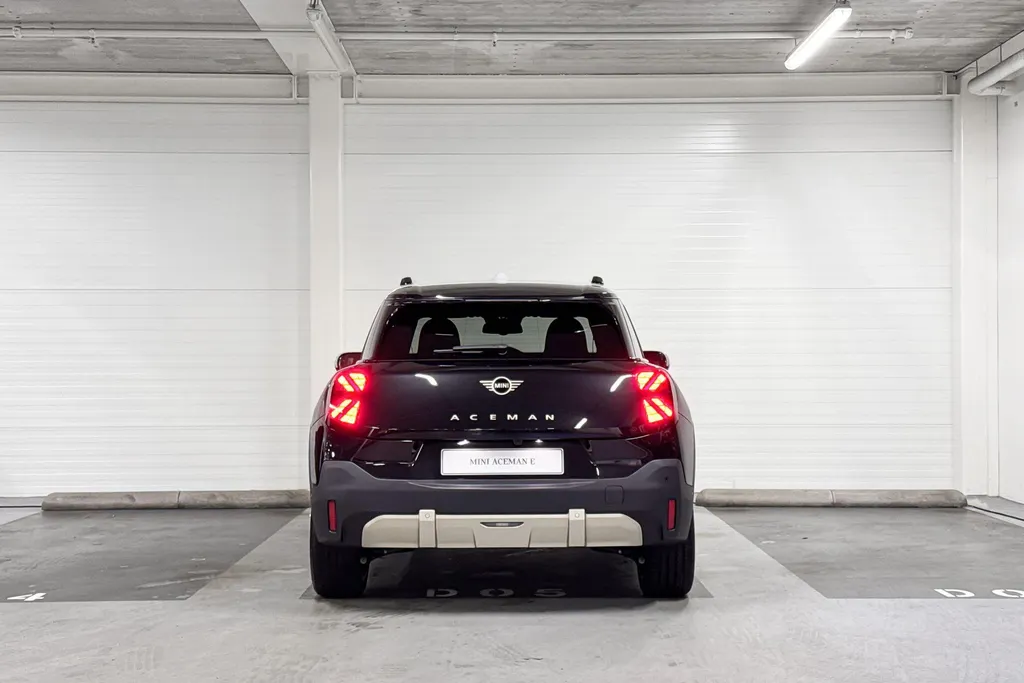 MINI Aceman E Favoured M
