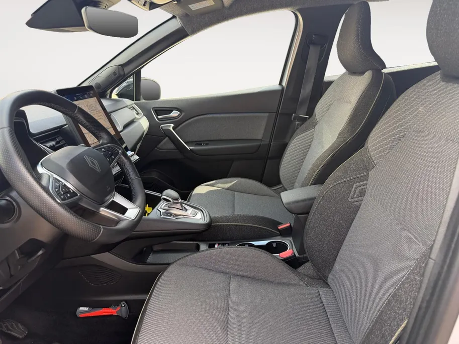 Renault Symbioz 1.6 E-Tech full hybrid 145 techno | Automaat | Navigatie | Apple Carplay & Android Auto | LMV | Cruise & Climate Control | Camera | Parkeersensoren | 12 Maanden BOVAG Garantie
