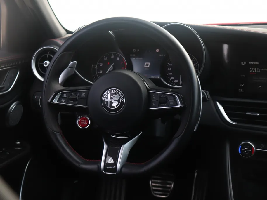 Alfa Romeo Giulia 2.9 V6 Quadrifoglio | Sparco | Carbon | Akrapovic | Rosso 8C