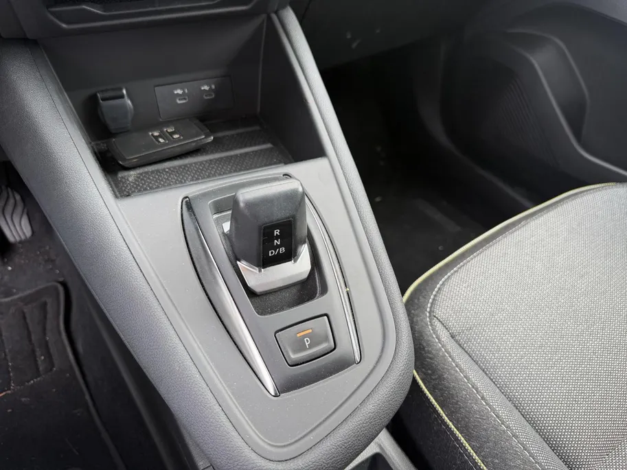 Renault Symbioz 1.8 E-Tech full hybrid 160 techno | Automaat | Apple Carplay & Android Auto | Stoel & Stuurverwarming | Cruise & Climate Control | Automatische Kofferklep / Beschikbaar vanaf augustus 2026