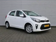 Kia Picanto 1.0 MPi DynamicLine | Camera | Airco | Apple Carplay/Android Auto | Navi | Cruise | 14' LM | Dealer onderhouden |