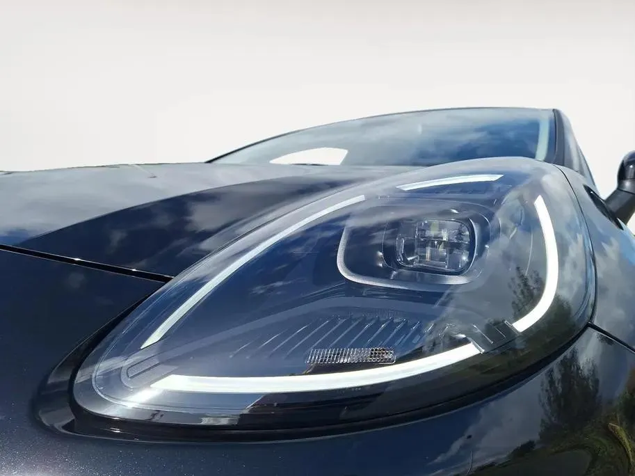 Ford Puma 1.0 EcoBoost Hybrid Titanium Automaat | Winterpack | Camera | Climate Control | Parkeersensoren | Navigatie | 17' Lichtmetaal | Nieuw te bestellen! |