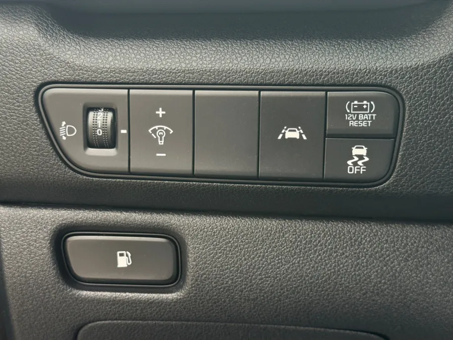 Kia Niro 1.6 GDi Hybrid DynamicLine | Stoel- en stuurverwarming | Apple/Android
