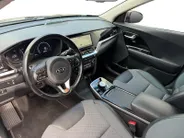 Kia e-Niro DynamicLine 64 kWh | Zeer nette auto | SoH 100% | Navigatie | Apple CarPlay & Android Auto | Achteruitrijcamera |