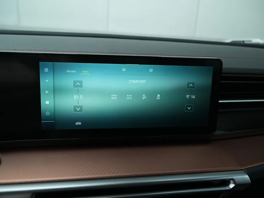 KGM Torres EVX Platinum | Warmtepomp | Leder | carplay | Navi | Camera