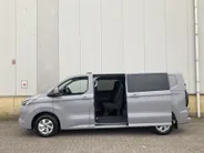 Ford Transit Custom 320 2.5 PHEV 233 pk L2H1 Limited Dubbele cabine Nieuwe Dubbele Cabine direkt leverbaar in meerdere kleuren