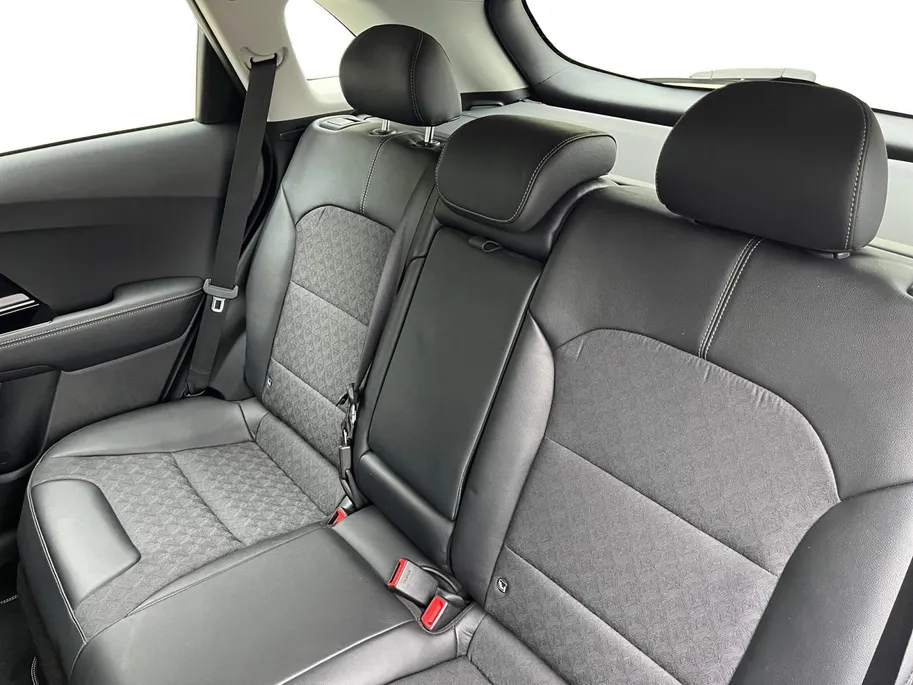 Kia Niro 1.6 GDi PHEV DynamicLine | Climate Control | Cruise Control | Apple Carplay en Android Auto