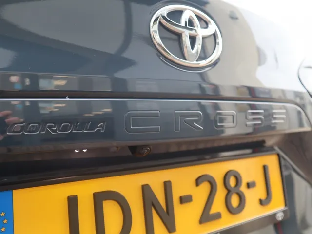 Toyota Corolla Cross Hybrid 180 Executive Leder | JBL | 360 camera