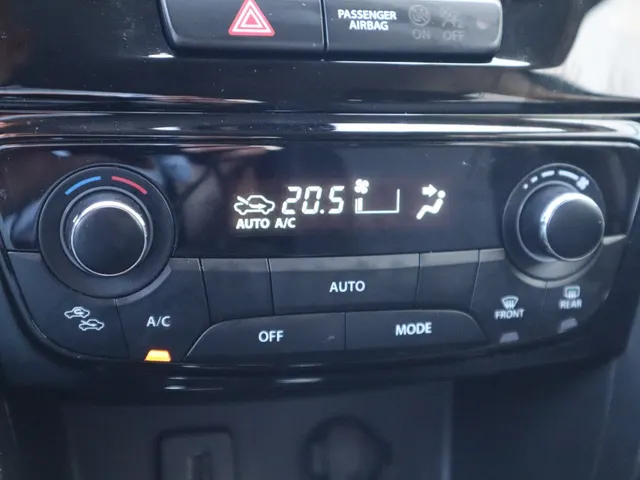 Suzuki Vitara 1.4 BoosterJet Select Hybrid Trekhaak | AllSeasons | Carplay