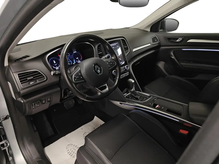 Renault Mégane Estate 1.3 TCe 140 Techno AUTOMAAT NAVI STOELVERWARMING AIRCO CAMERA CRUISE CONTROLE APPLE CARPLAY ANDROID AUTO TREKHAAK (TREKGEWICHT 1750KG) ZEER MOOIE AUTO